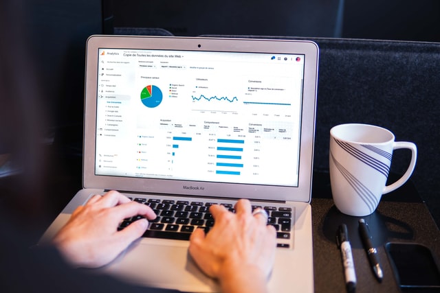 COMPETITOR ANALYSIS