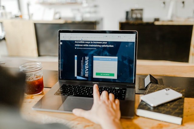 What Exactly Are Google Discovery Ads?
