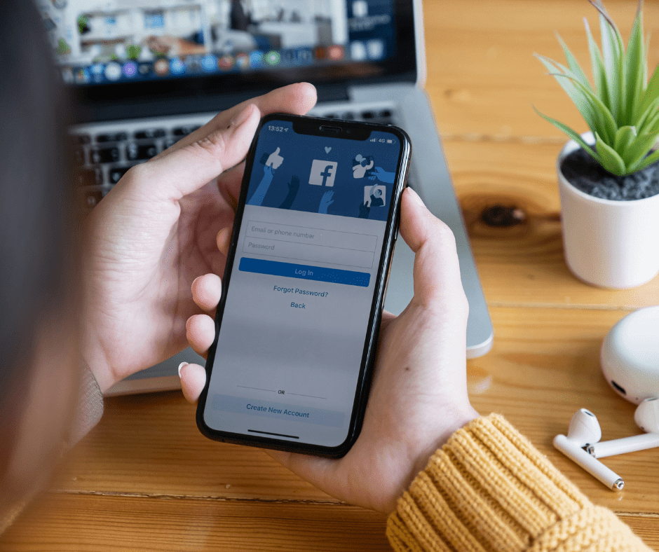 What Is Cross-Posting in 2022, and Why Should You Use It?